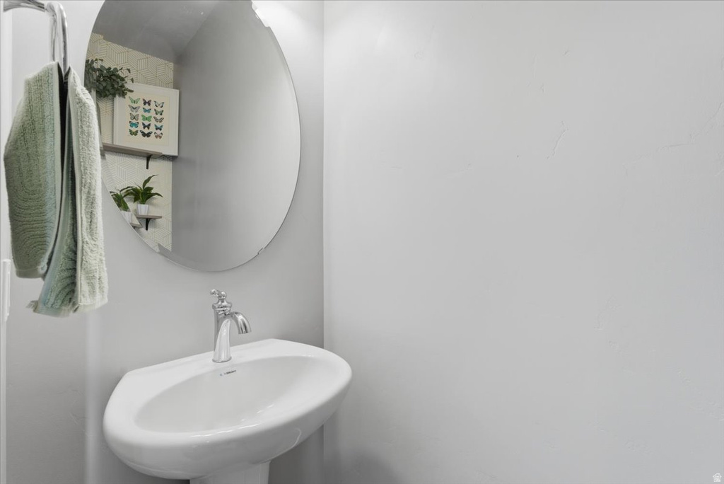 6633 W INDIGO DR Herriman, UT 84096