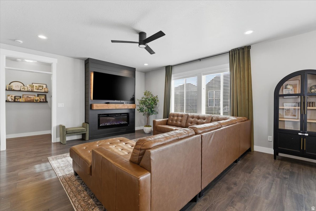 6633 W INDIGO DR Herriman, UT 84096