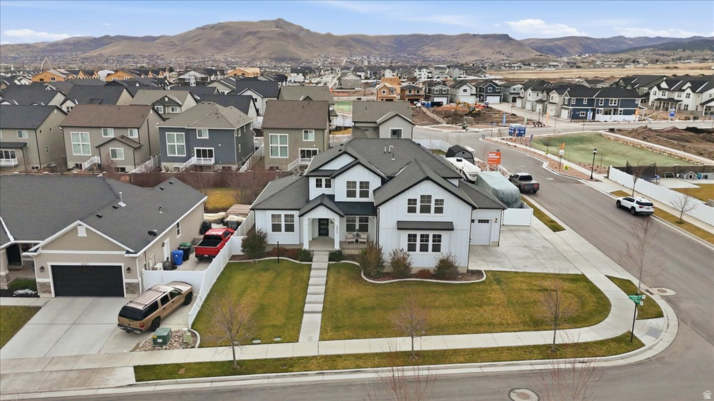 6633 W INDIGO DR Herriman, UT 84096