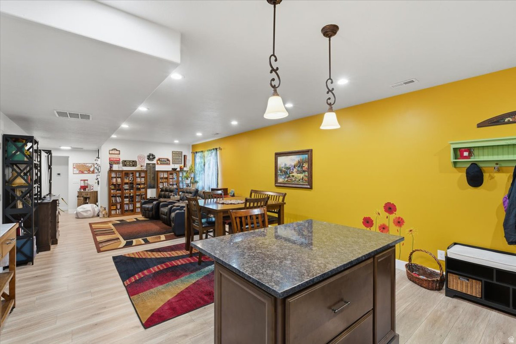 6633 W INDIGO DR Herriman, UT 84096