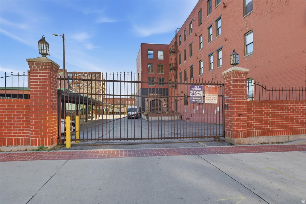 327 W 200 S ##301 Salt Lake City, UT 84101