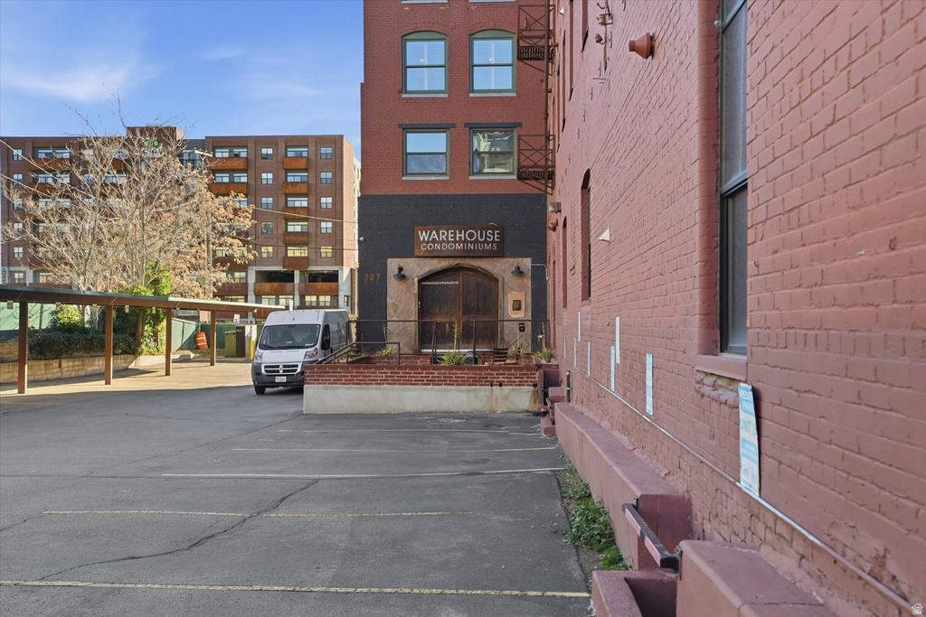 327 W 200 S ##301 Salt Lake City, UT 84101