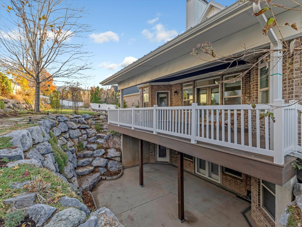 1694 E APPLE ORCHARD CT Draper, UT 84020