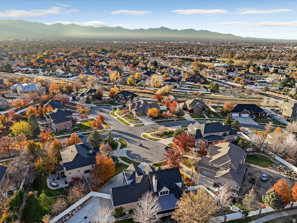 1694 E APPLE ORCHARD CT Draper, UT 84020