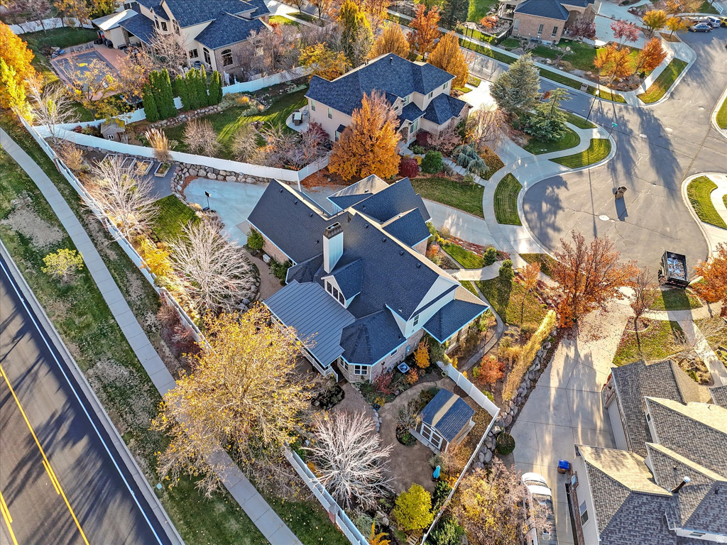 1694 E APPLE ORCHARD CT Draper, UT 84020