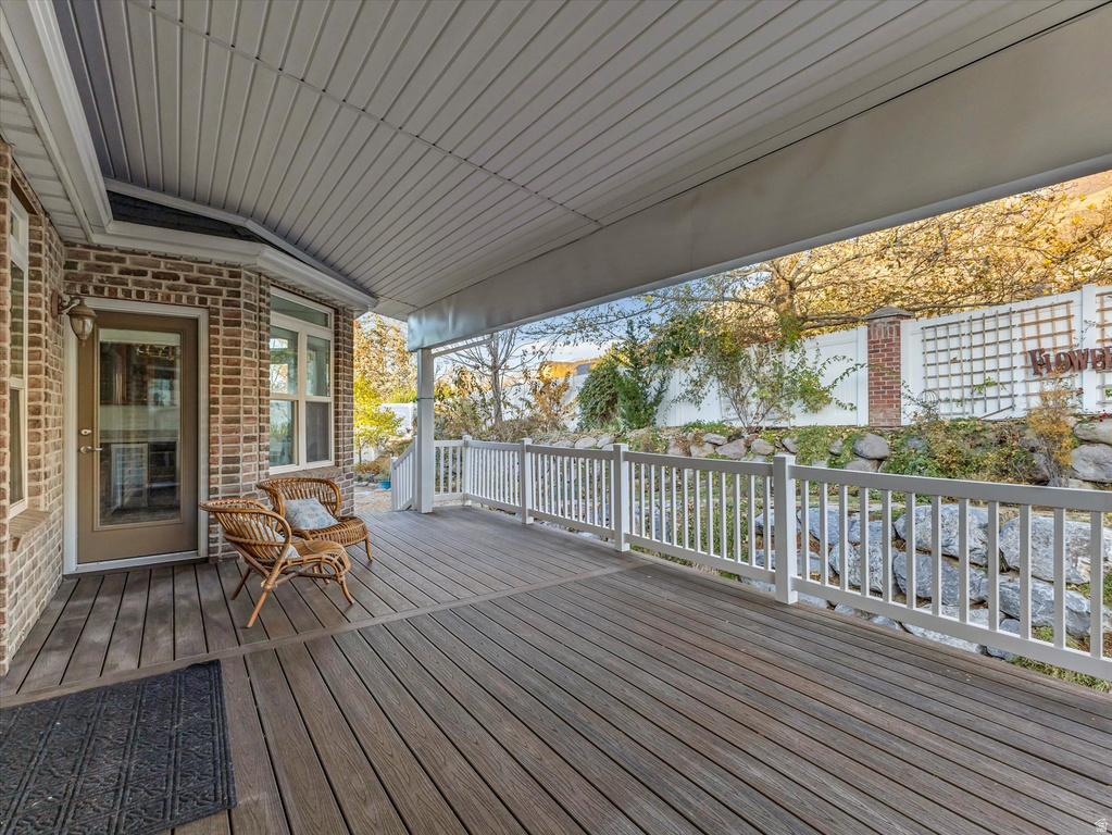 1694 E APPLE ORCHARD CT Draper, UT 84020