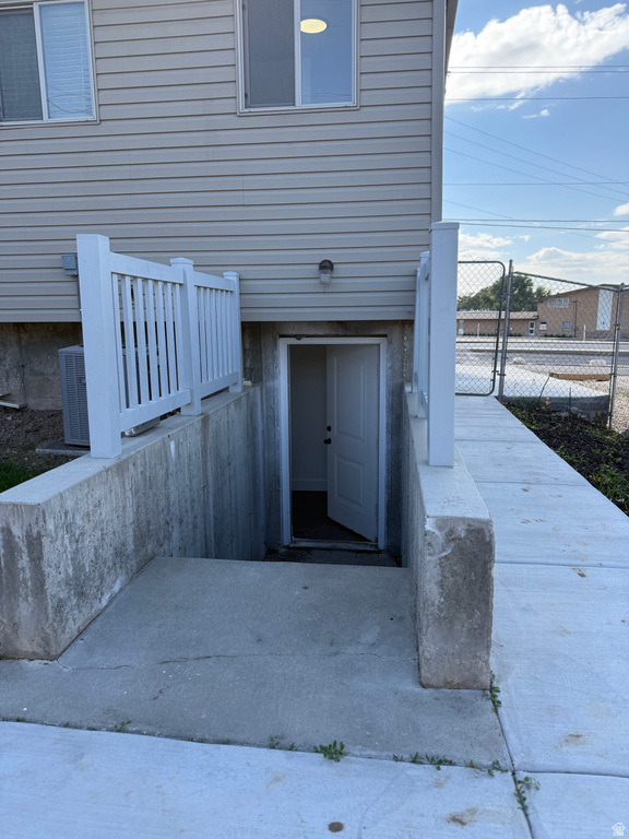 156 W 300 N Clearfield, UT 84015