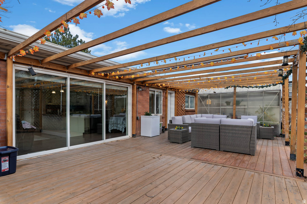 4085 S OLYMPIC WAY Holladay, UT 84124