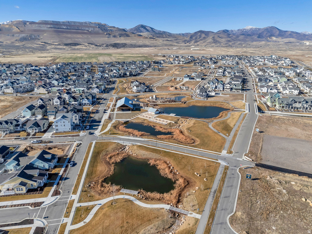 6456 W LAKE AVE South Jordan, UT 84009