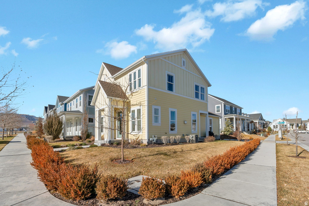 6456 W LAKE AVE South Jordan, UT 84009