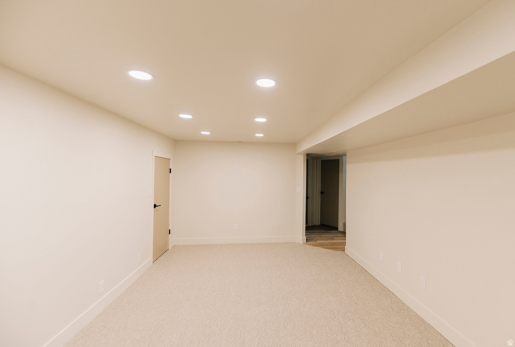 345 E 600 S Centerville, UT 84014