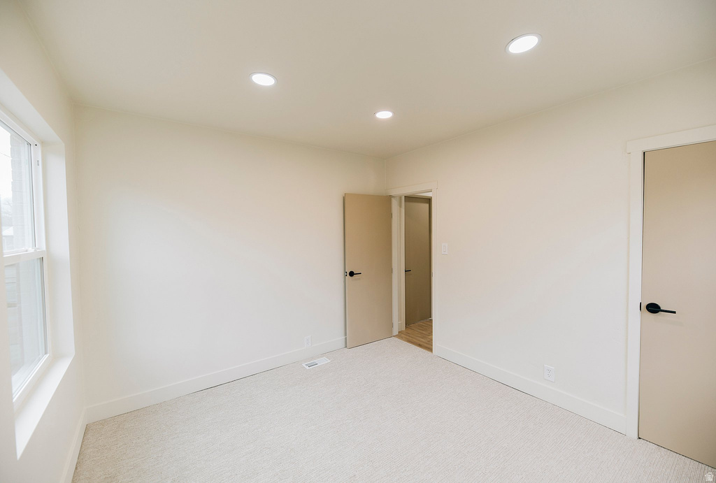 345 E 600 S Centerville, UT 84014