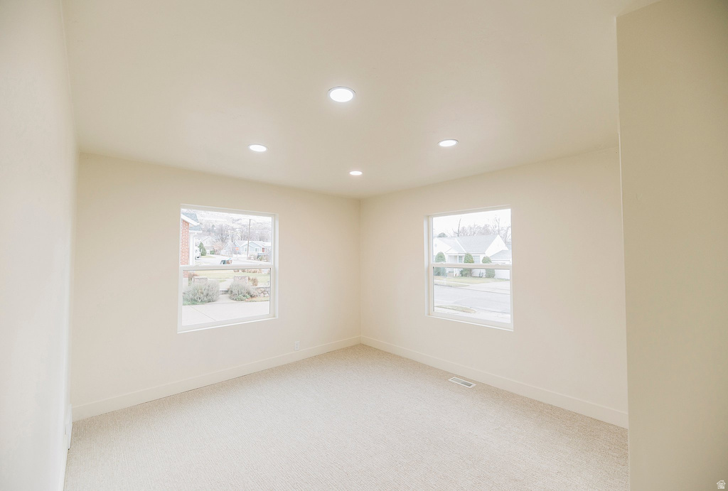 345 E 600 S Centerville, UT 84014