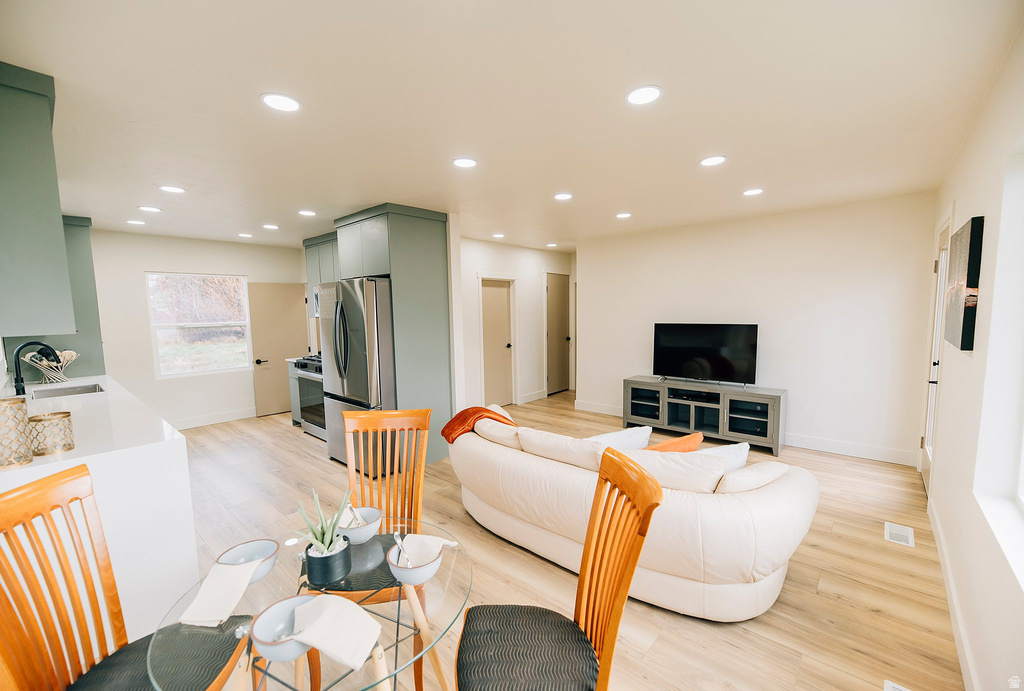 345 E 600 S Centerville, UT 84014