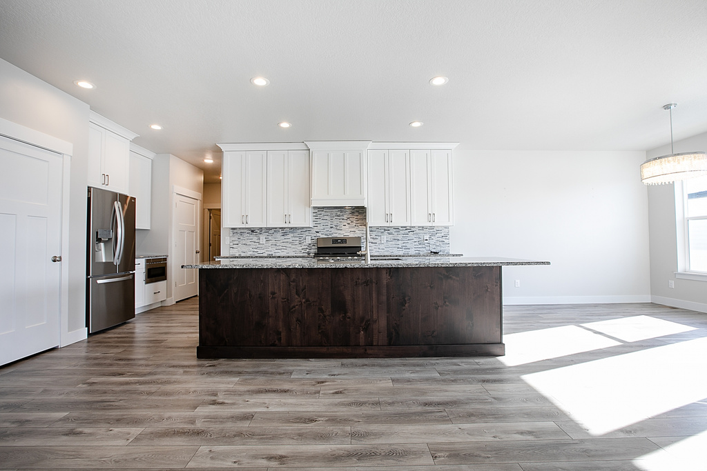 3253 W OXFORD LOOP Mountain Green, UT 84050