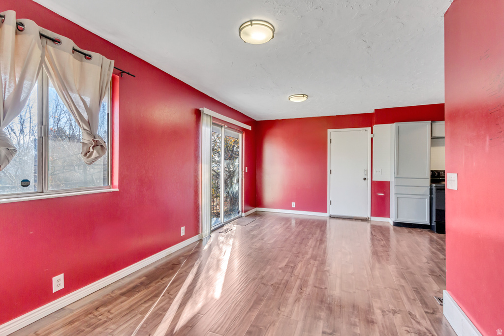 5731 S BLAKE DR Taylorsville, UT 84129