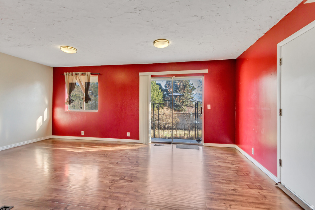 5731 S BLAKE DR Taylorsville, UT 84129