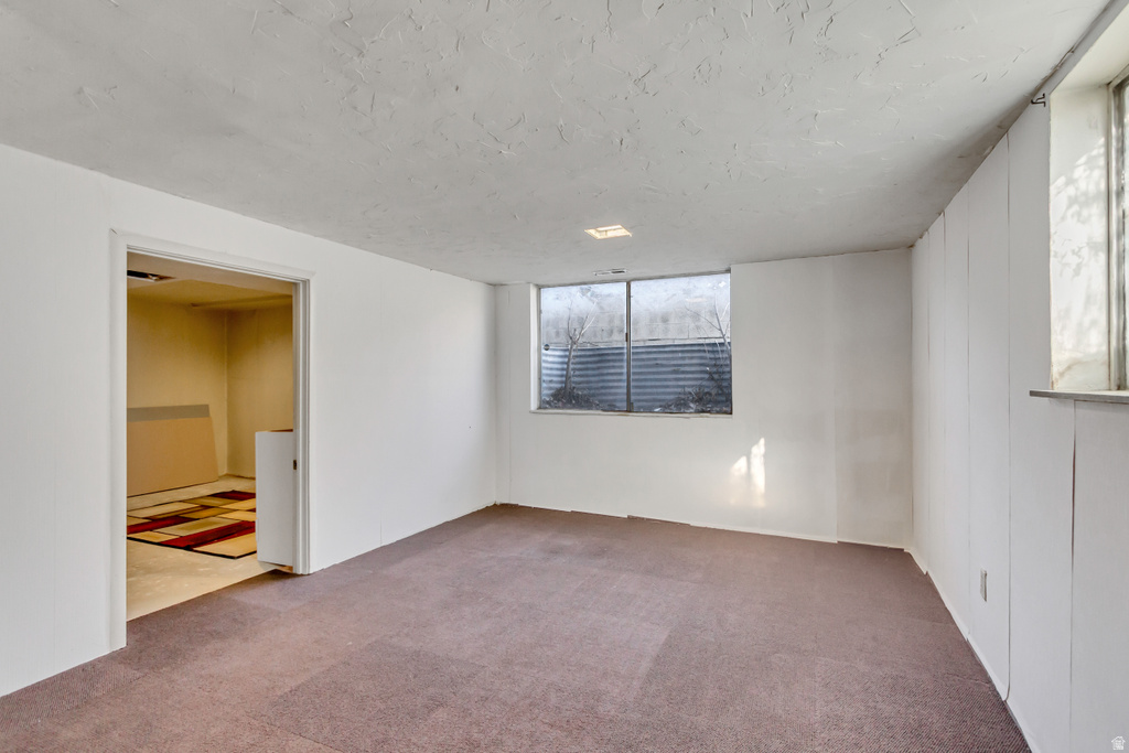 5731 S BLAKE DR Taylorsville, UT 84129