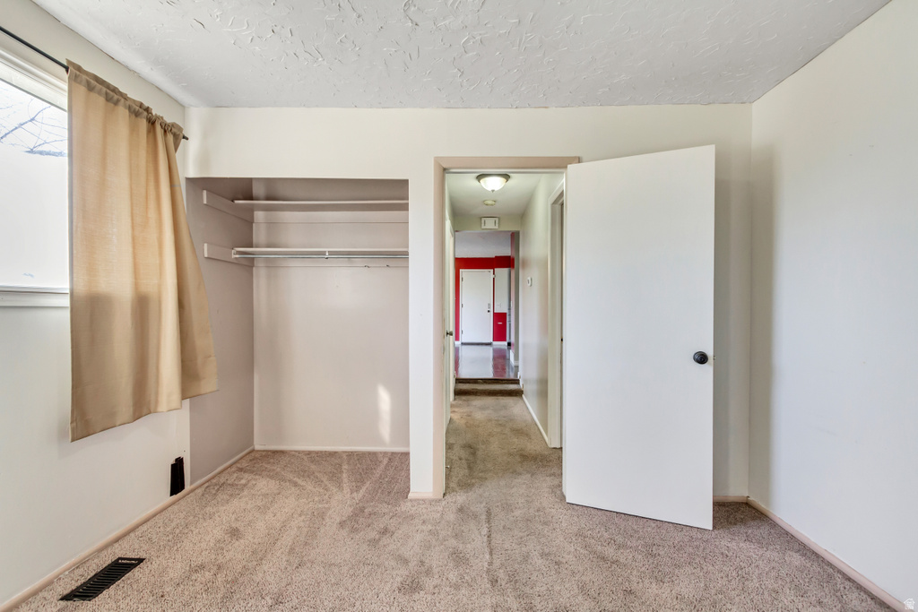 5731 S BLAKE DR Taylorsville, UT 84129