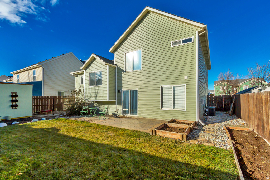 2264 E LOCH LOMOND DR Saratoga Springs, UT 84043
