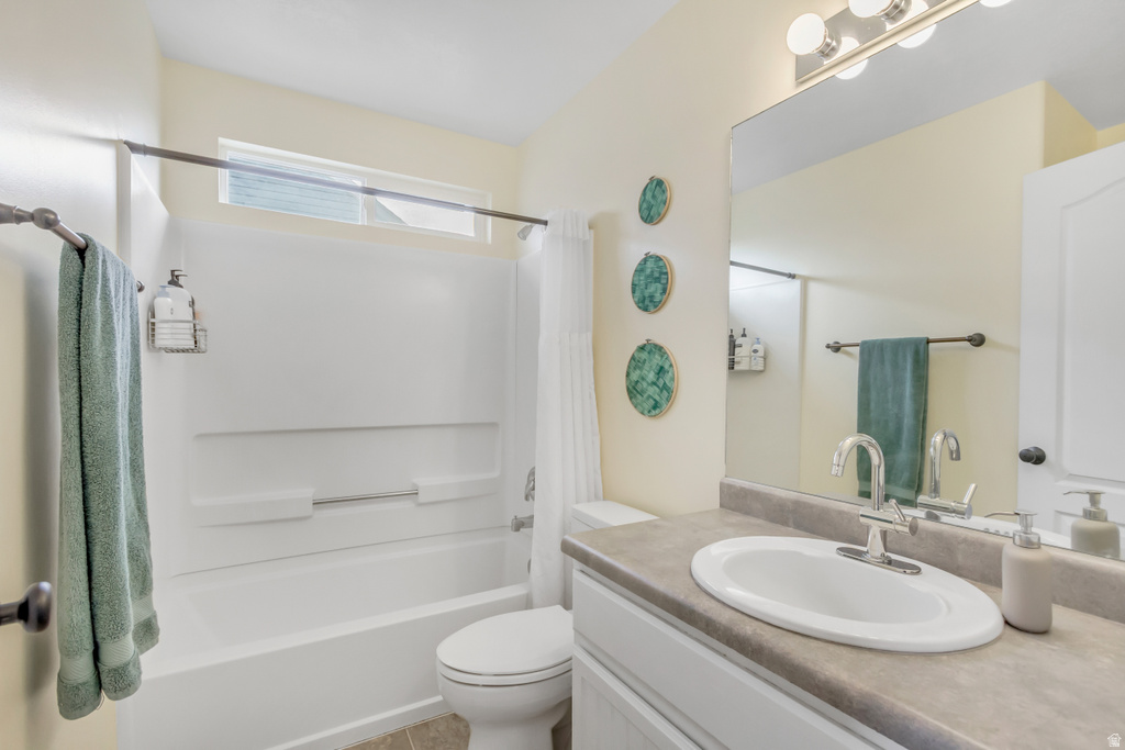 2264 E LOCH LOMOND DR Saratoga Springs, UT 84043