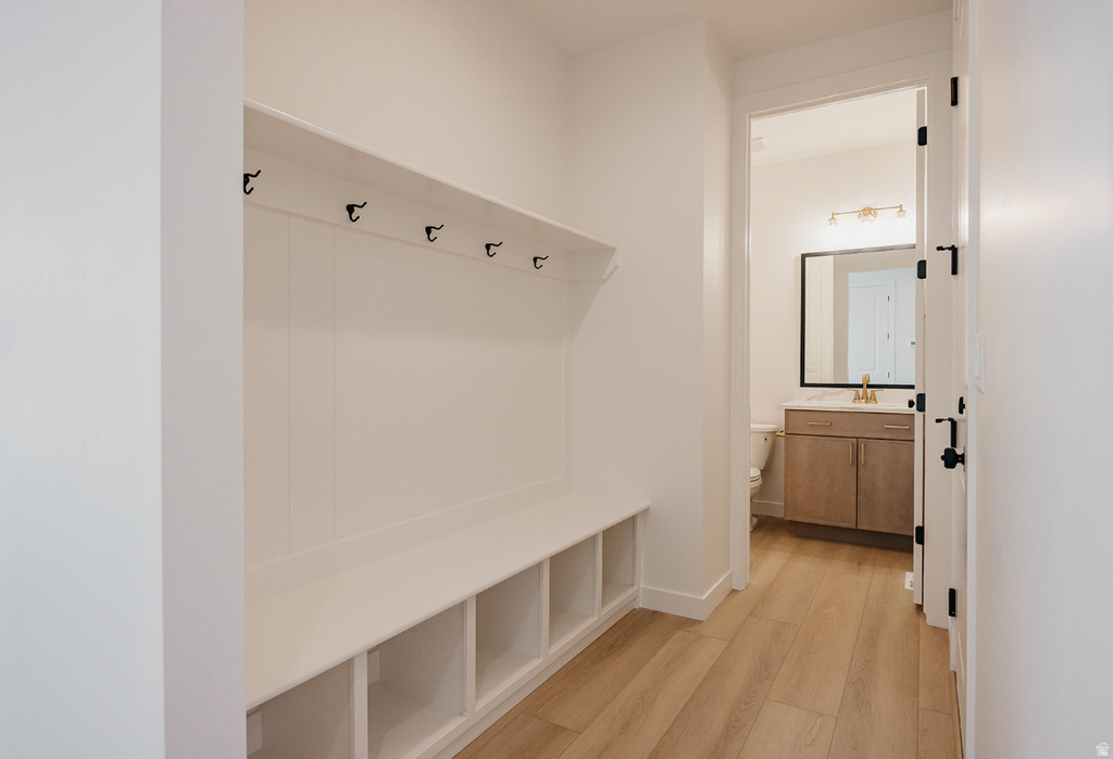 1632 W CANYON RIM RD #606 Lehi, UT 84048