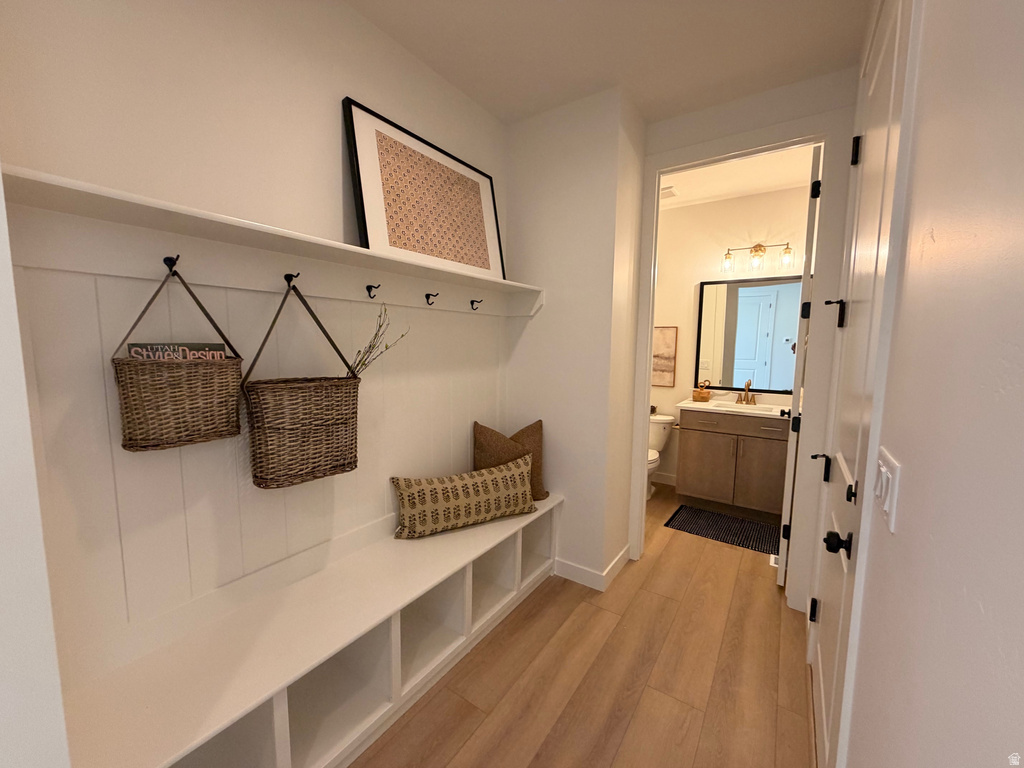 1632 W CANYON RIM RD #606 Lehi, UT 84048