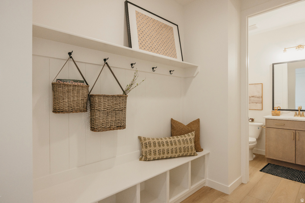 1632 W CANYON RIM RD #606 Lehi, UT 84048