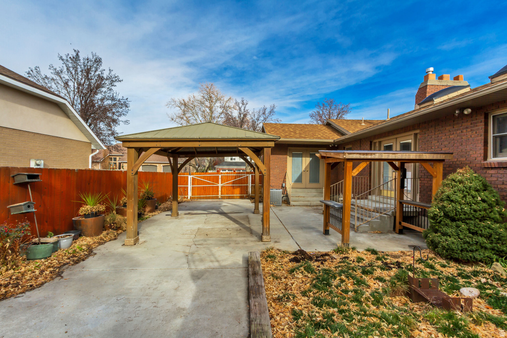 5768 S EREKSON LN Salt Lake City, UT 84107