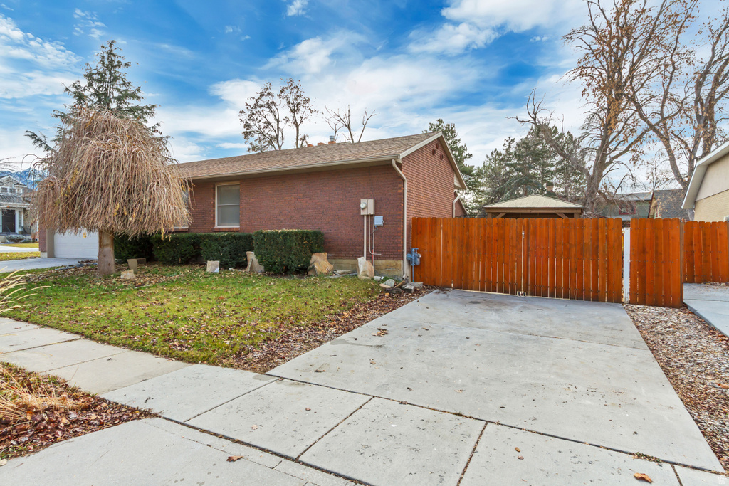 5768 S EREKSON LN Salt Lake City, UT 84107