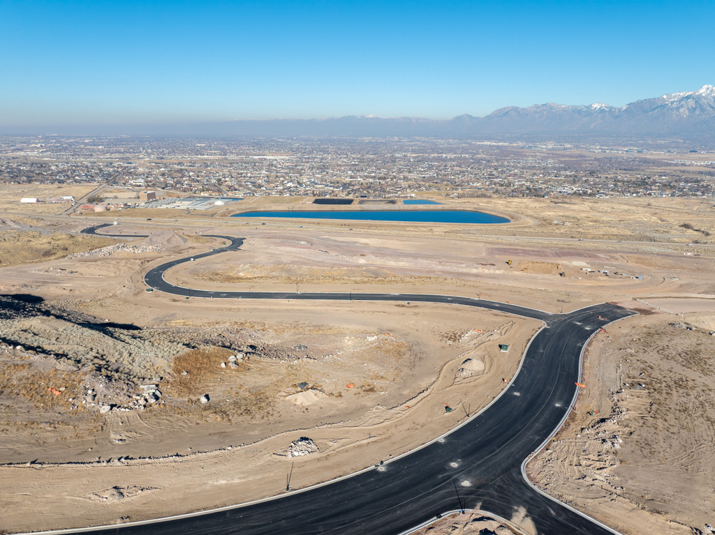 3072 W SOLEIL HILLS DR Herriman, UT 84096