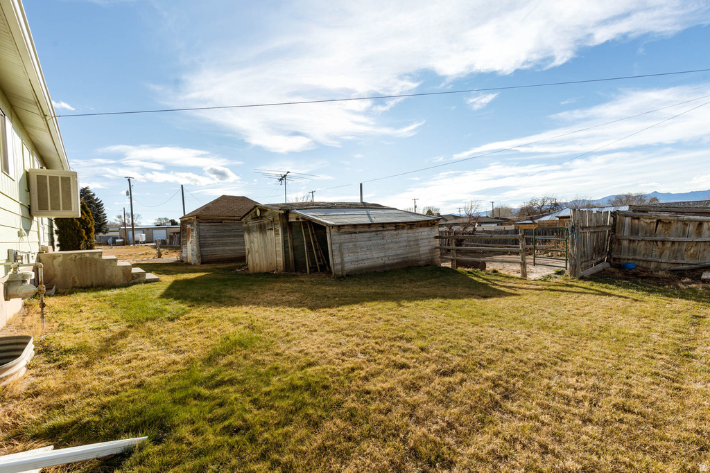 45 N 400 E Salina, UT 84654