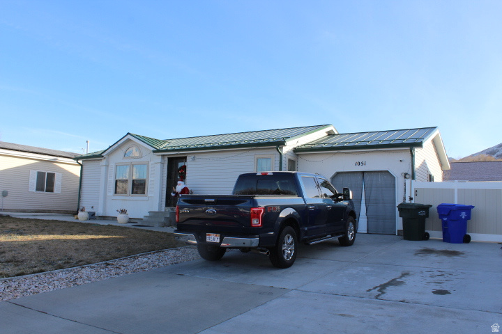 1051 S 900 W Tooele, UT 84074