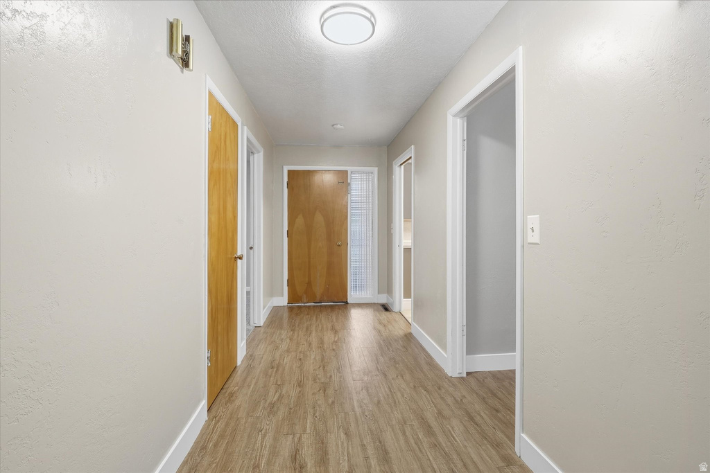 63 W MAIN ST Richmond, UT 84333