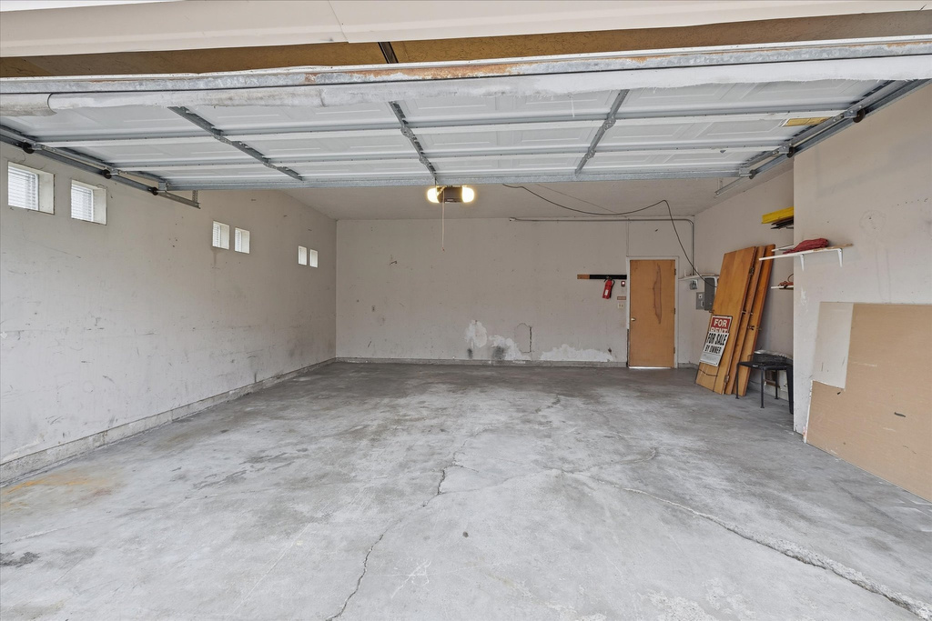 63 W MAIN ST Richmond, UT 84333