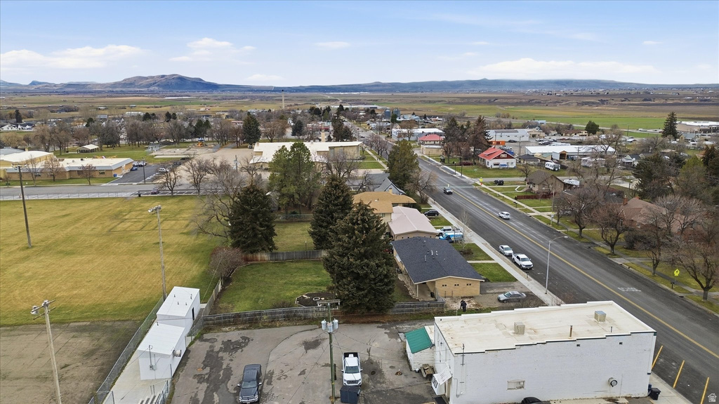 63 W MAIN ST Richmond, UT 84333