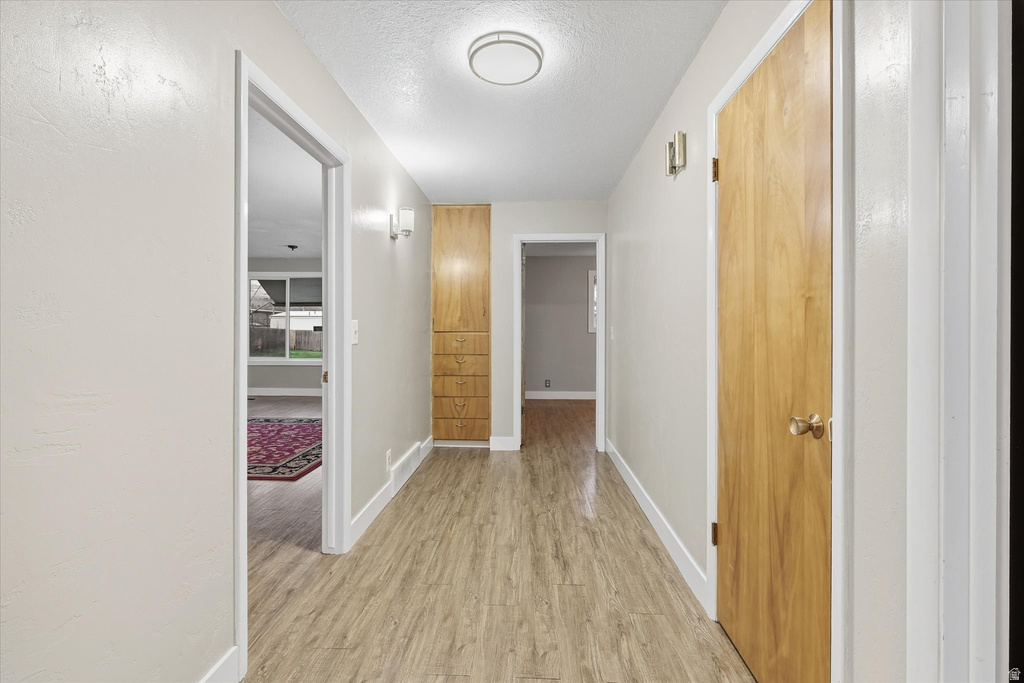 63 W MAIN ST Richmond, UT 84333