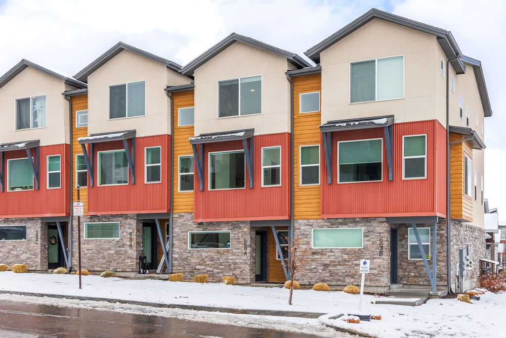 6684 N SILVER CREEK DR Park City, UT 84098