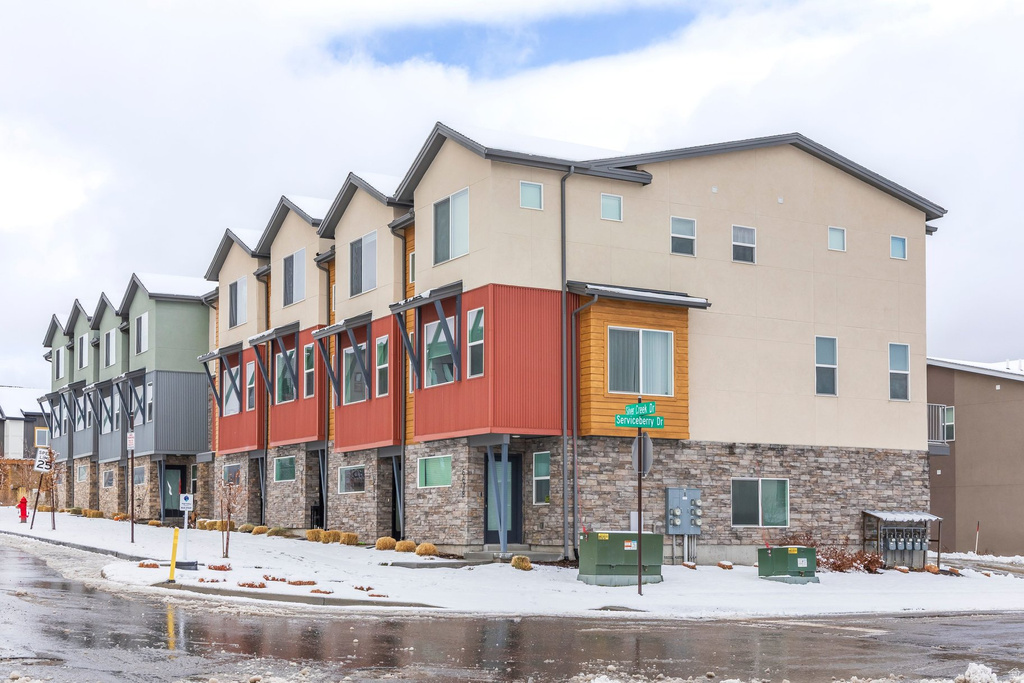 6684 N SILVER CREEK DR Park City, UT 84098