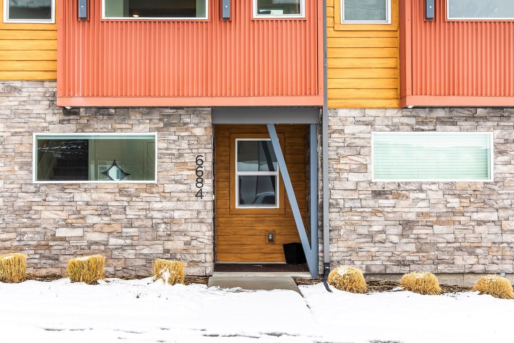 6684 N SILVER CREEK DR Park City, UT 84098