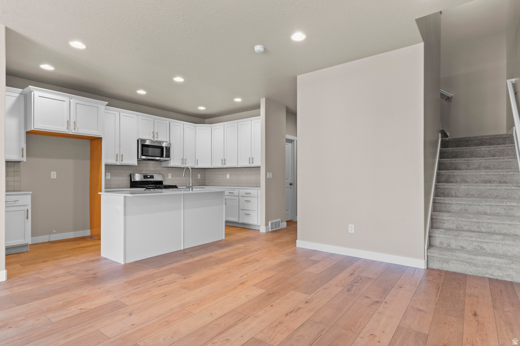 6588 W RAYNOLDS PEAK WAY West Jordan, UT 84081