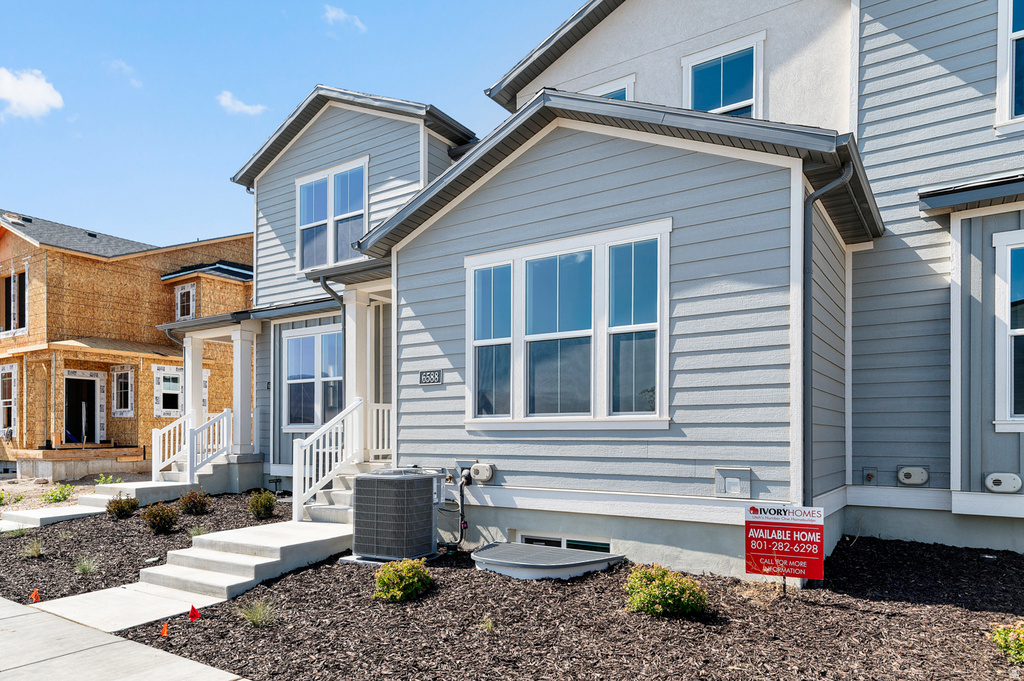 6588 W RAYNOLDS PEAK WAY West Jordan, UT 84081