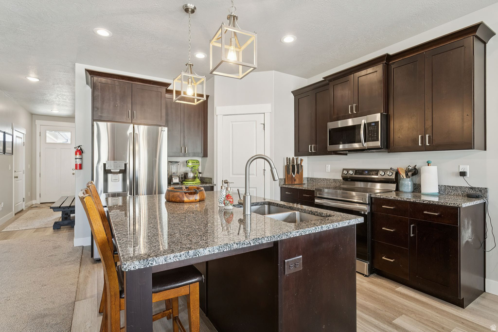 7926 N BRISTLECONE RD Eagle Mountain, UT 84005