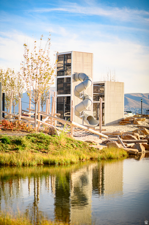 6612 W GOSLING DR South Jordan, UT 84009