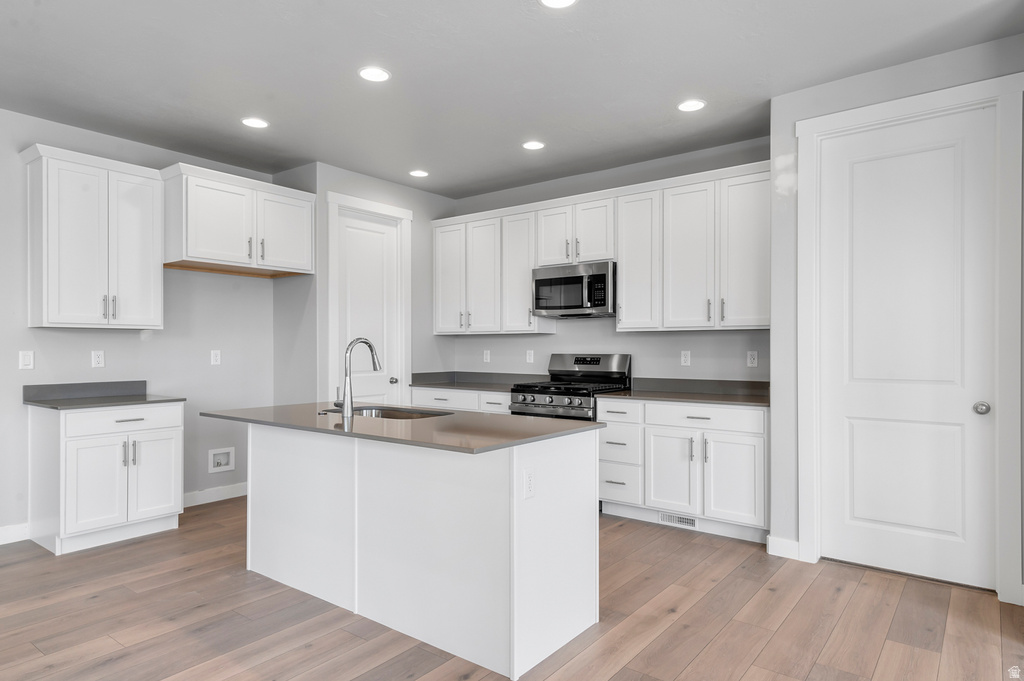 1035 W SPARROW WAY Stansbury Park, UT 84074