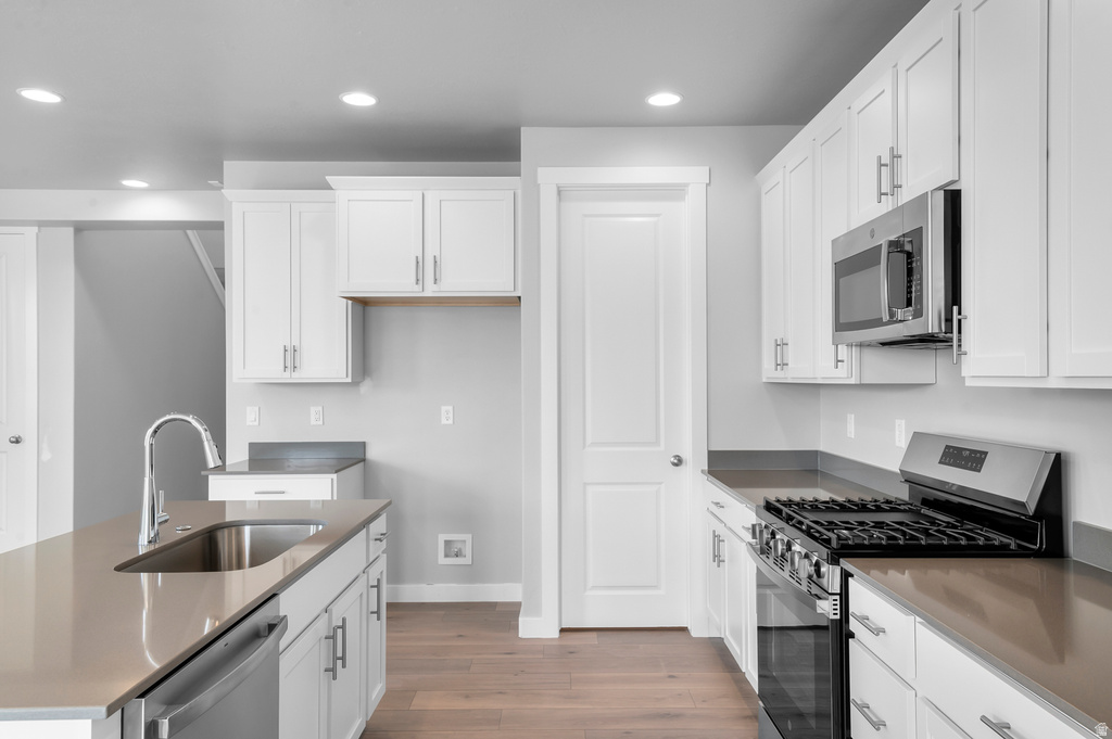 1035 W SPARROW WAY Stansbury Park, UT 84074