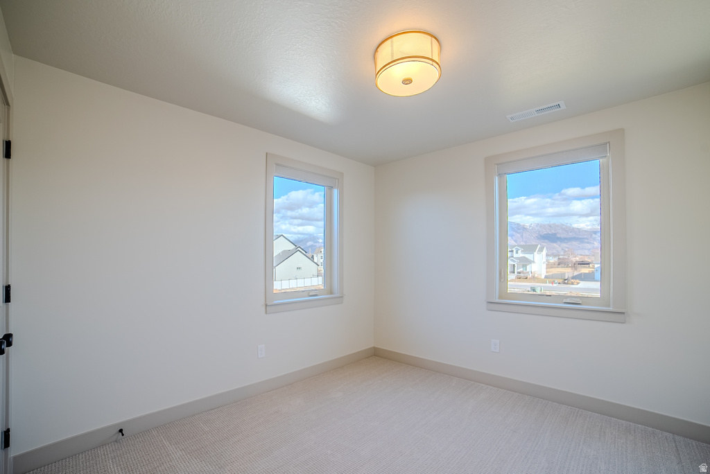 793 S 350 E Lehi, UT 84043