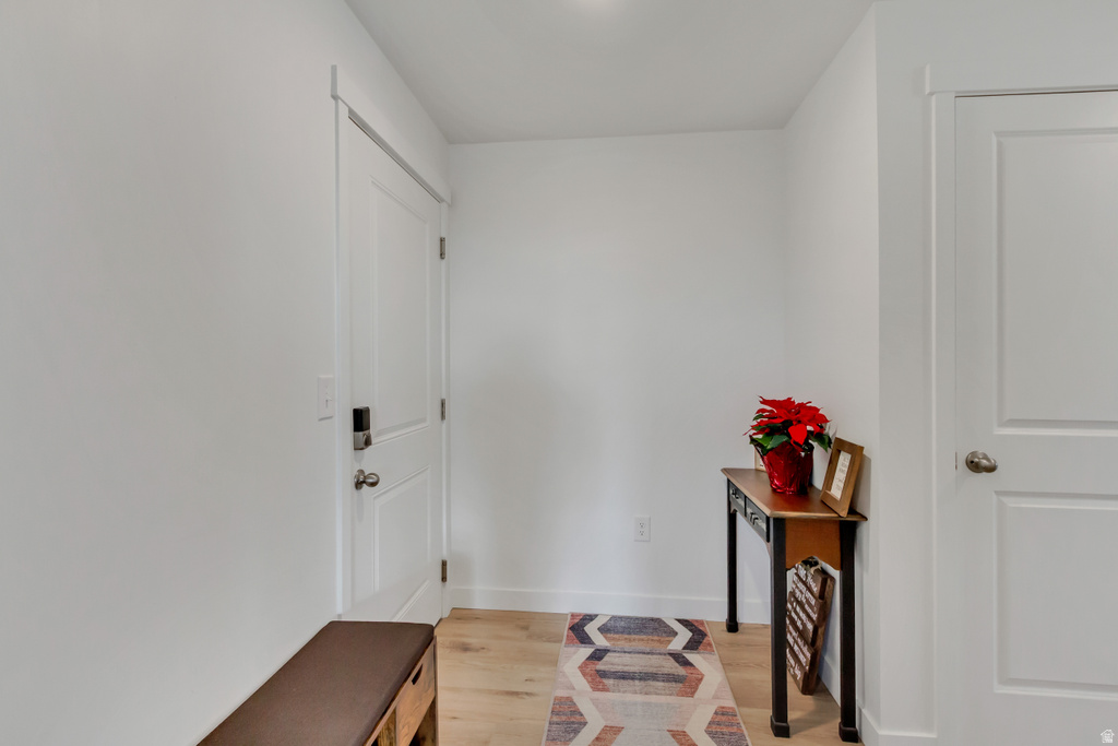 8392 S SKY MIRROR LN #203 Midvale, UT 84047