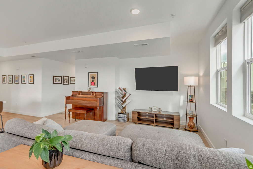 8392 S SKY MIRROR LN #203 Midvale, UT 84047