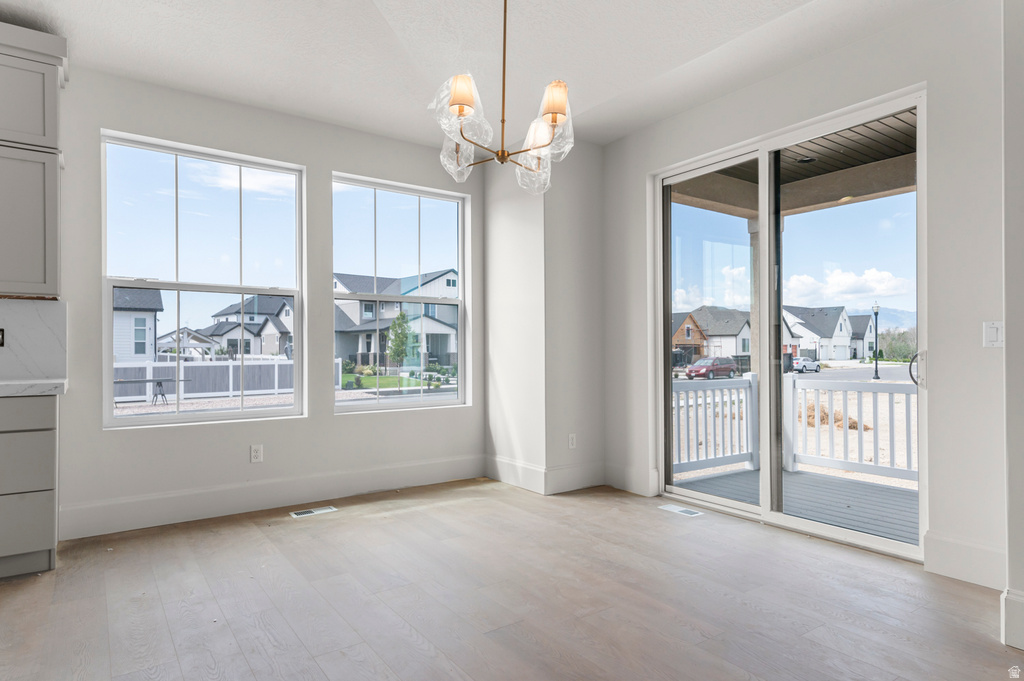 11718 S HALLS CREEK RD Draper, UT 84020